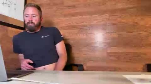 SissyMiles online show from June 17, 5:42 am