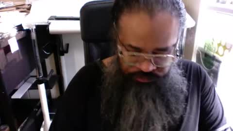 Snapshot of siyah_sakal chatting on January 16, 2:08 pm siyah_sakal online show from January 16, 2:08 pm