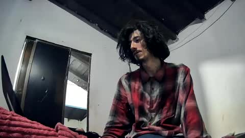 sk8sir online show from August 7, 3:13 am