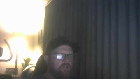 skaliwag online show from January 1, 1:04 am