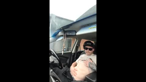 skateruncut online show from April 28, 11:37 am