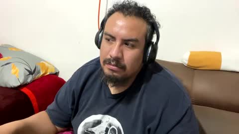 Elias online show from December 9, 12:23 am