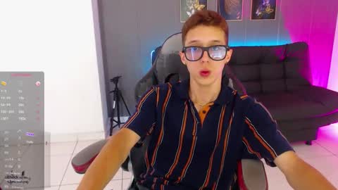 skinny_bigcock20 online show from April 6, 9:04 pm