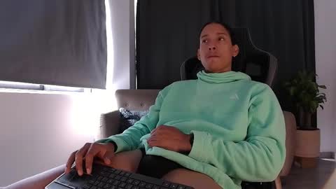 Liam Vokov online show from February 23, 3:25 pm