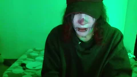 reep online show from December 5, 2:42 am