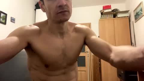 slabyhrac online show from February 5, 5:32 pm