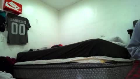 Sleazyycarlitx online show from December 14, 7:37 am