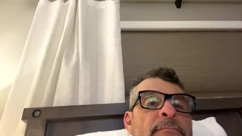 Slickdog online show from May 12, 4:32 am