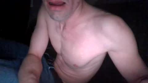 Snapshot of slideitin96 chatting on January 29, 11:35 pm slideitin96 online show from January 29, 11:35 pm