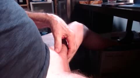 sliderguy699 online show from April 19, 11:53 am