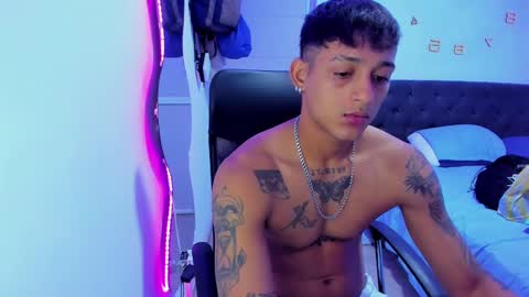 slim_master12 online show from January 21, 8:00 am