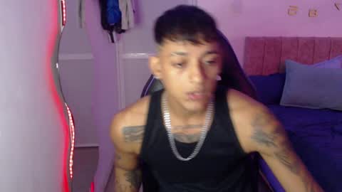 slim_master12 online show from March 6, 5:46 am