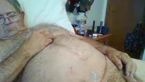 Snapshot of slippery_duck chatting on September 26, 4:05 pm slippery_duck online show from September 26, 4:05 pm