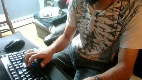 Slowpi online show from May 5, 12:29 pm
