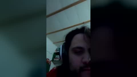 smalld1996 online show from March 1, 5:51 am