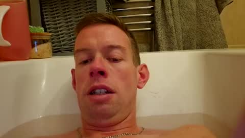 smallville456 online show from December 17, 5:52 pm