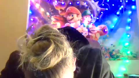 smoke online show from March 12, 1:19 pm