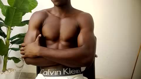 papi online show from March 8, 4:27 am