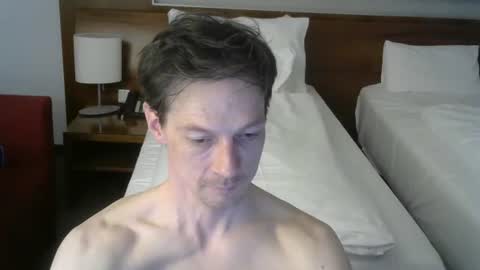 paul online show from April 21, 7:09 pm