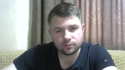 Snapshot of snowyqred chatting on January 27, 9:02 am Arthur online show from January 27, 9:02 am