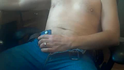 Snapshot of socksandasmile69 chatting on January 22, 4:23 pm socksandasmile69 online show from January 22, 4:23 pm