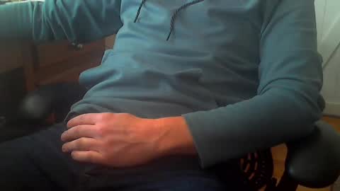 Snapshot of socksandasmile69 chatting on December 14, 4:20 pm socksandasmile69 online show from December 14, 4:20 pm