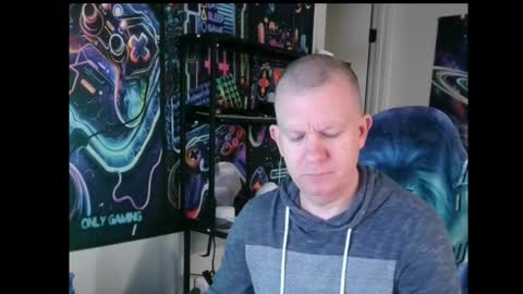 just ask  online show from April 18, 11:37 pm