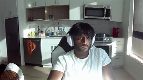 solo online show from January 6, 8:18 pm