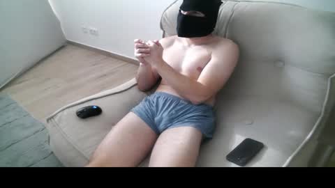 sonnentaugnuu online show from February 8, 1:26 pm