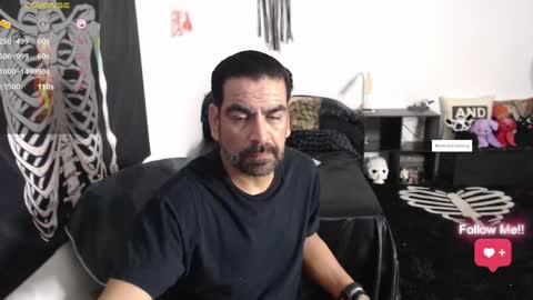 El Carlitos online show from April 5, 4:53 am