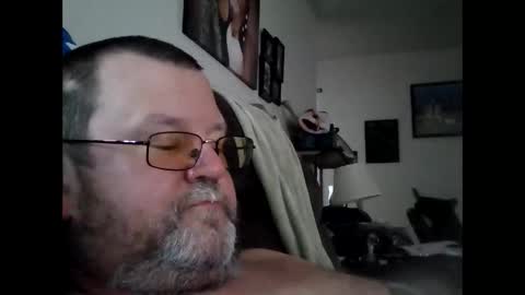 spanky8015 online show from October 4, 8:02 pm