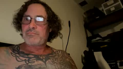 specter1972 online show from March 31, 1:40 am