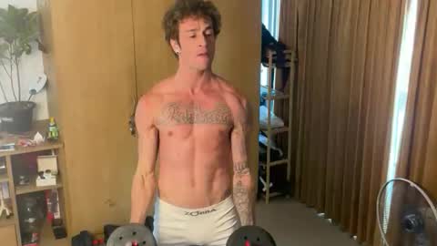 spicyraphael online show from April 29, 6:29 am