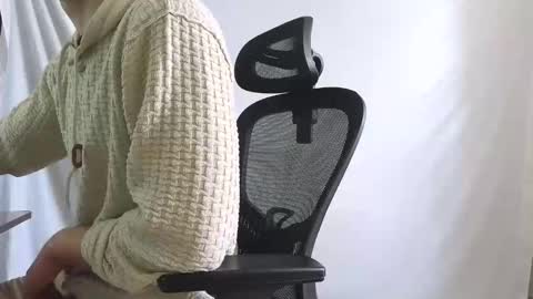 Marco. When Im offline you can view premium content in bio online show from April 13, 9:10 am