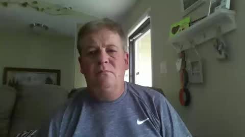 Snapshot of spyder719 chatting on October 12, 8:03 pm spyder719 online show from October 12, 8:03 pm