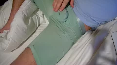 squidblue online show from December 16, 10:39 pm