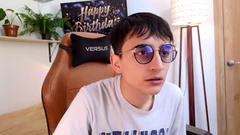 sr_evann online show from March 22, 5:18 pm