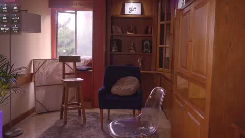 Matt     online show from October 29, 9:07 pm