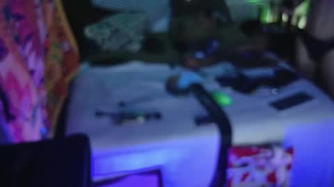 staloney online show from February 8, 9:04 am