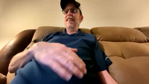 steel259373 online show from April 11, 4:19 am