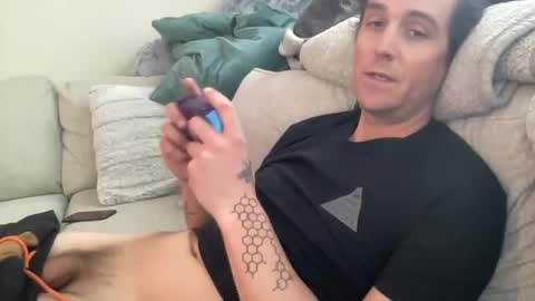 stefanlow91 online show from March 12, 5:49 pm