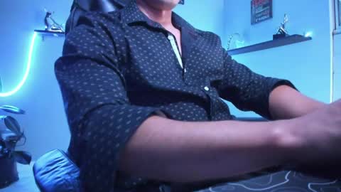 Stefann Salvatore online show from April 21, 2:51 am