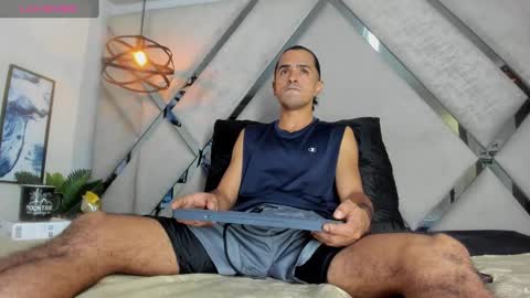 ---steffan--- online show from December 29, 4:05 am