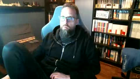 MeStef online show from April 17, 7:27 pm