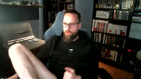 MeStef online show from April 22, 7:29 pm