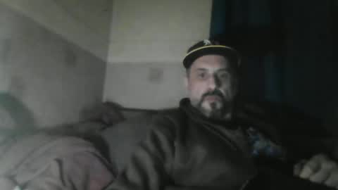 Snapshot of stephan6078 chatting on December 16, 2:57 am stephan6078 online show from December 16, 2:57 am