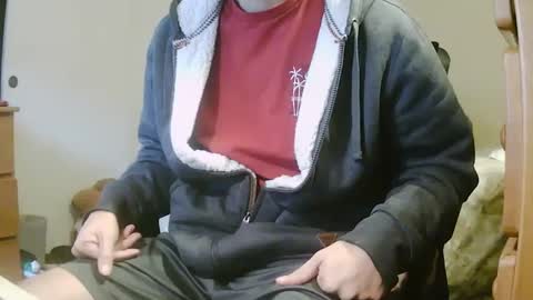 Chillguy online show from December 14, 6:52 pm