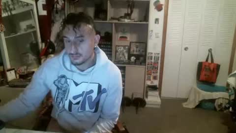 stickey online show from November 2, 1:10 am