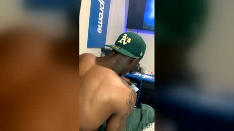 Chocolate Stic online show from March 29, 5:46 pm