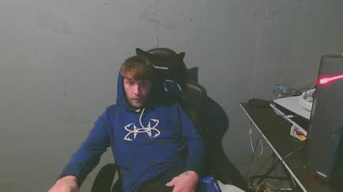 Snapshot of stonedpanda77 chatting on January 11, 4:16 am stonedpanda77 online show from January 11, 4:16 am